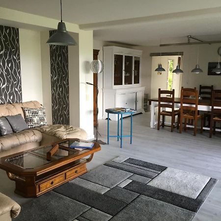 Les Gites De La Maison Bleue D'Estialescq Zewnętrze zdjęcie