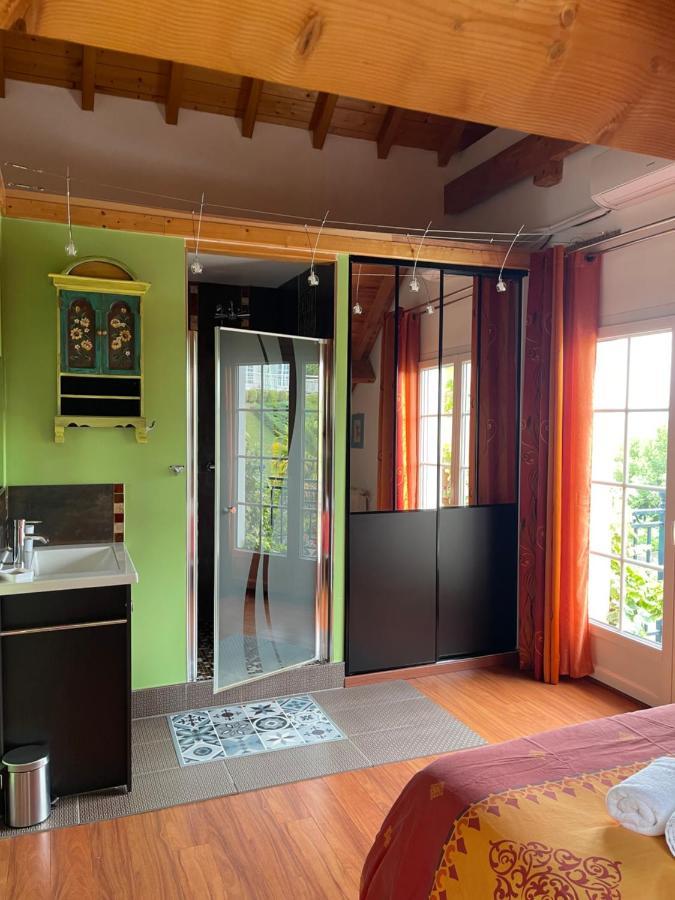 Les Gites De La Maison Bleue D'Estialescq Zewnętrze zdjęcie